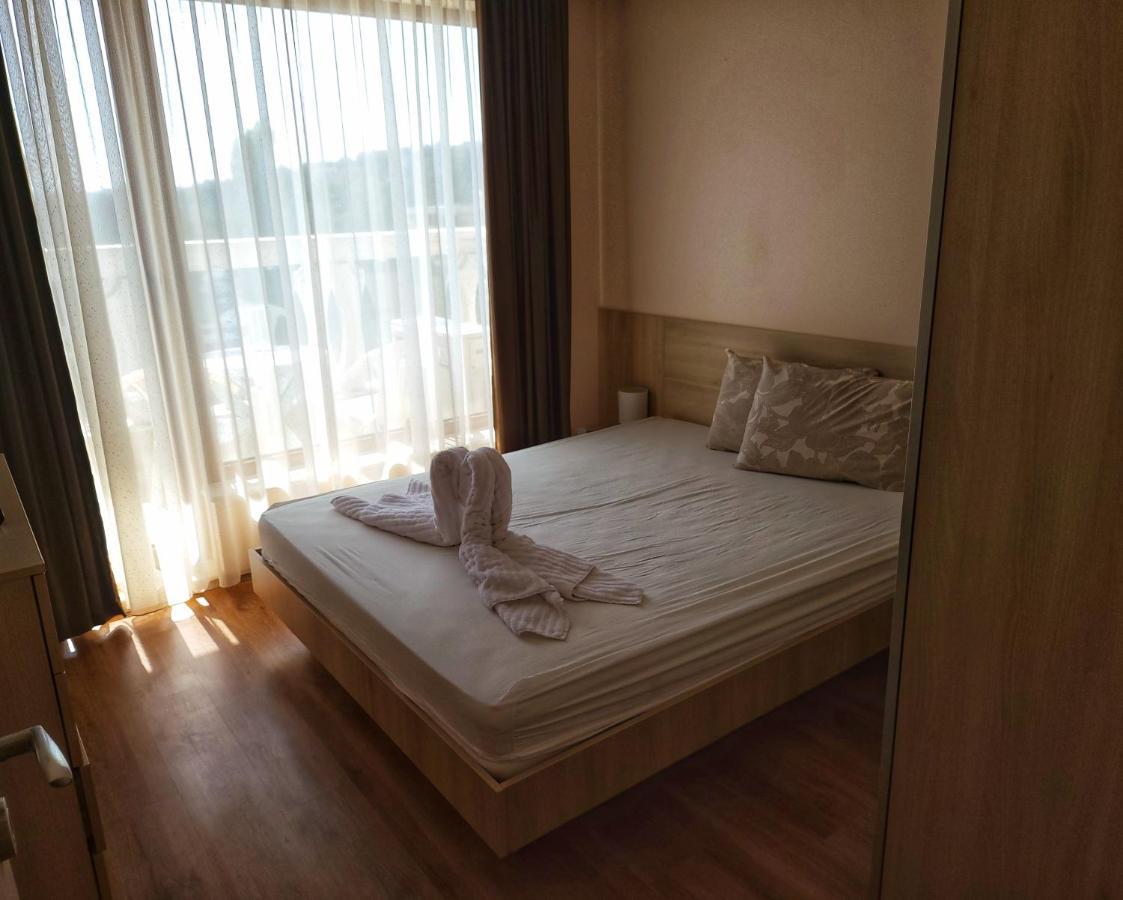 Elegantz Apartments Lamer Varna Dış mekan fotoğraf