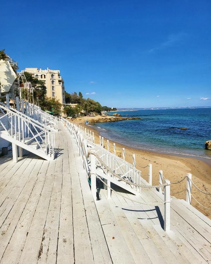 Elegantz Apartments Lamer Varna Dış mekan fotoğraf